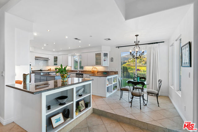 Drew Fenton | 6178 Galahad Road Malibu CA | MLS: 7160892 Drew Fenton | 6178 Galahad Road Malibu CA | MLS: 7160892