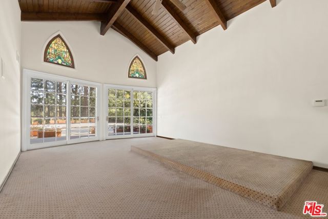1727 Stone Canyon Road, Los Angeles CA: https://media.crmls.org/mediaz/34cef54e-b994-465d-8903-545b95c405b9.jpg