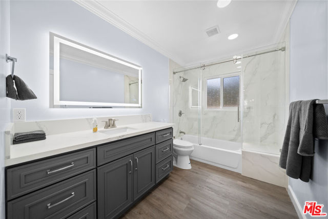 334 Anita Drive, Pasadena CA: https://media.crmls.org/mediaz/34cf0913-ecd6-4bc5-a8c8-9c174f30ceab.jpg