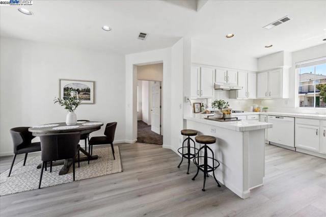 4946 Sequoia Ave, Dublin CA: https://media.crmls.org/mediaz/34d1db85-3003-4463-8084-7de2b6c758fd.jpg
