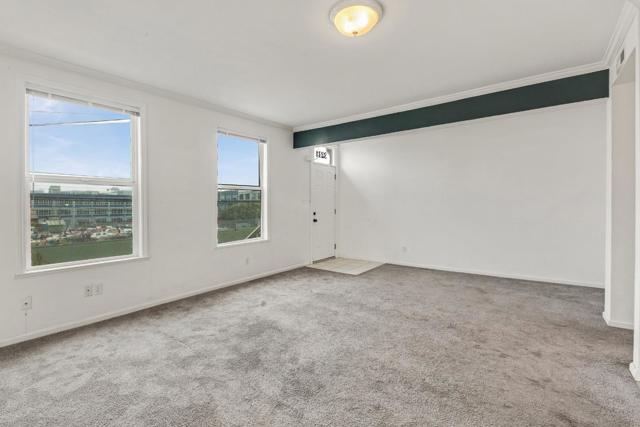 0 20th Street, San Francisco CA: https://media.crmls.org/mediaz/34d28c95-0deb-4e1b-adcf-3eca2e38721d.jpg