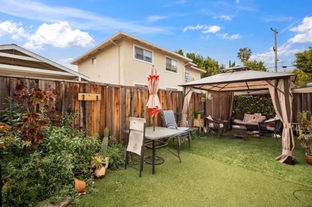 684 Lincoln Street, Santa Clara CA: https://media.crmls.org/mediaz/34d2d41e-56b4-48b8-b2d5-23a1ec8b6ef1.jpg