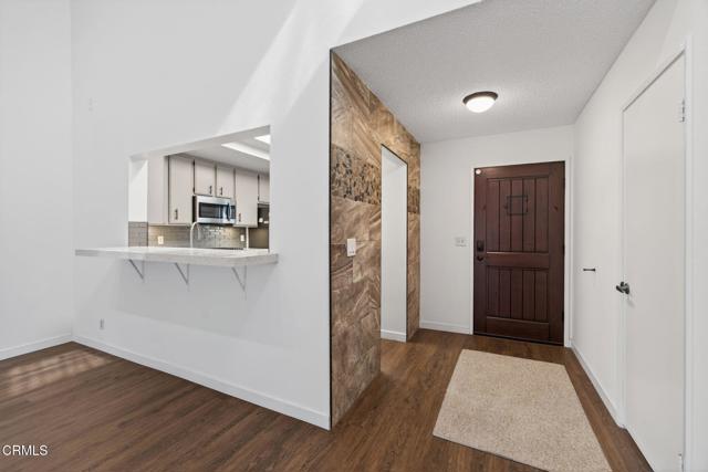 Detail Gallery Image 10 of 42 For 449 Reed Way, Port Hueneme,  CA 93041 - 2 Beds | 2 Baths