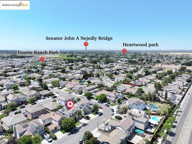 25 Solitude Ct, Oakley CA: https://media.crmls.org/mediaz/34d3722f-ef91-4362-a826-bdad65c926ab.jpg