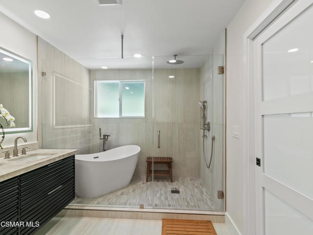 29831 White Otter Lane, Laguna Niguel CA: https://media.crmls.org/mediaz/34d49db0-d828-4dd9-9bfe-32e5b80f4cad.jpg