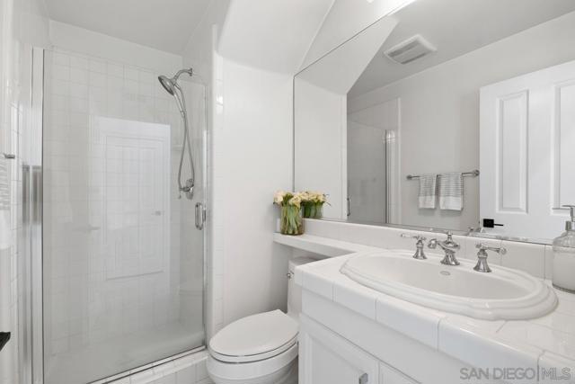 50 Whitehall, Newport Beach CA: https://media.crmls.org/mediaz/34d51330-7e3e-4485-98b6-d0600e9ca6f1.jpg