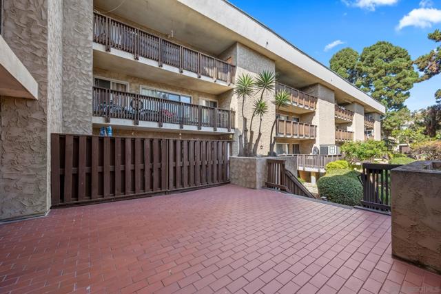 6314 Friars Rd, San Diego CA: https://media.crmls.org/mediaz/34d69918-7c14-459b-831e-8d776e334980.jpg