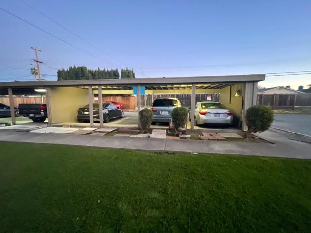 464 Lewis Road, San Jose CA: https://media.crmls.org/mediaz/34d715c7-953a-40ea-bdfa-0e685a373726.jpg