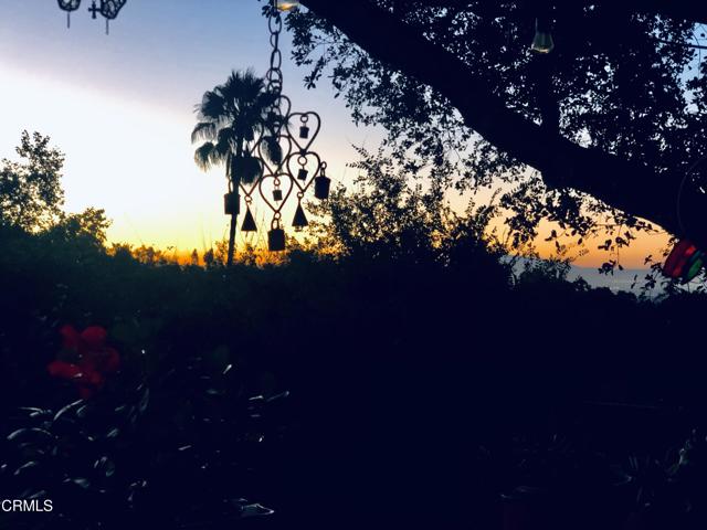 2880 Holliston Avenue, Altadena CA: https://media.crmls.org/mediaz/34d7f194-e9f8-46f4-836d-9876dcd52499.jpg