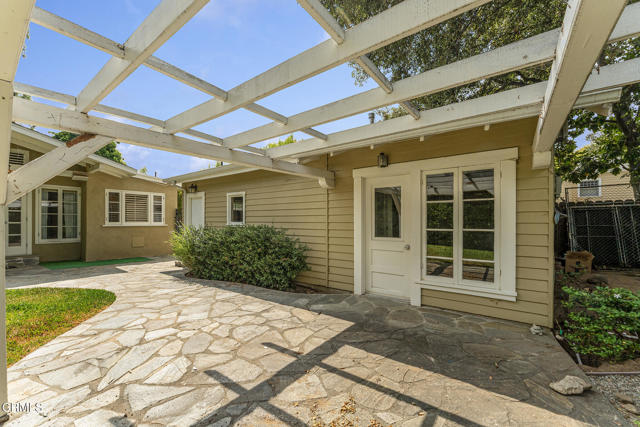 Detail Gallery Image 28 of 37 For 689 Arden Rd, Pasadena,  CA 91106 - 2 Beds | 2 Baths