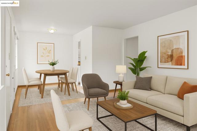 3802 Shafter Ave, Oakland CA: https://media.crmls.org/mediaz/34db7ac7-9294-4bbe-9190-b0cbab2d1686.jpg