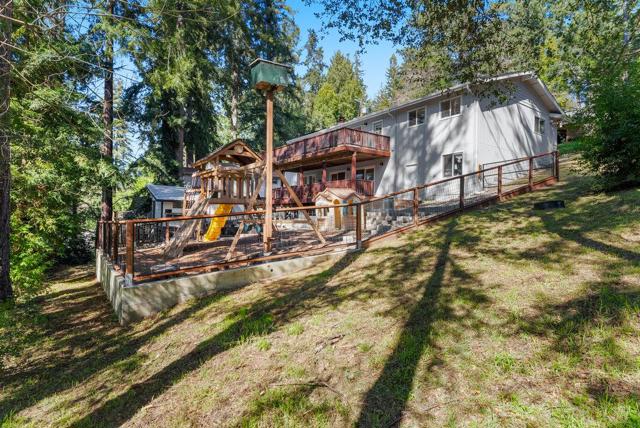 24 Terrace Way, Felton CA: https://media.crmls.org/mediaz/34dbce92-75e9-4663-8f1a-efc839e10d44.jpg