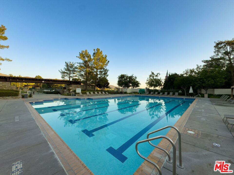 34df75ed Da38 4898 9e93 C19be3d05422