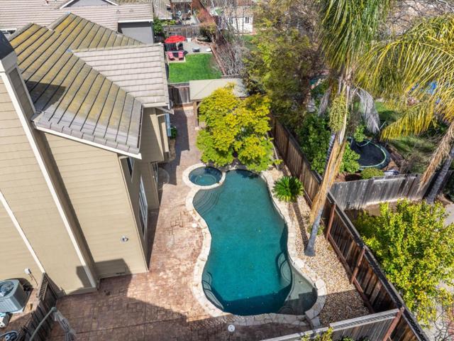 17440 Calle Mazatan, Morgan Hill CA: https://media.crmls.org/mediaz/34e01358-dfd0-48dd-bb74-38189385dd1e.jpg