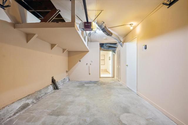 980 Burnett Avenue, San Francisco CA: https://media.crmls.org/mediaz/34e0e031-77cb-4fae-82d2-04ba4520c9fe.jpg