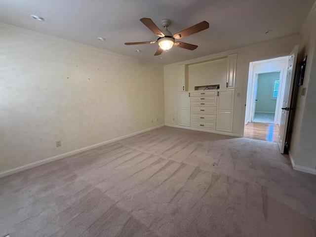695 San Bruno Way, Salinas CA: https://media.crmls.org/mediaz/34e0ea69-c6ef-499b-a3be-9094ab0ef161.jpg