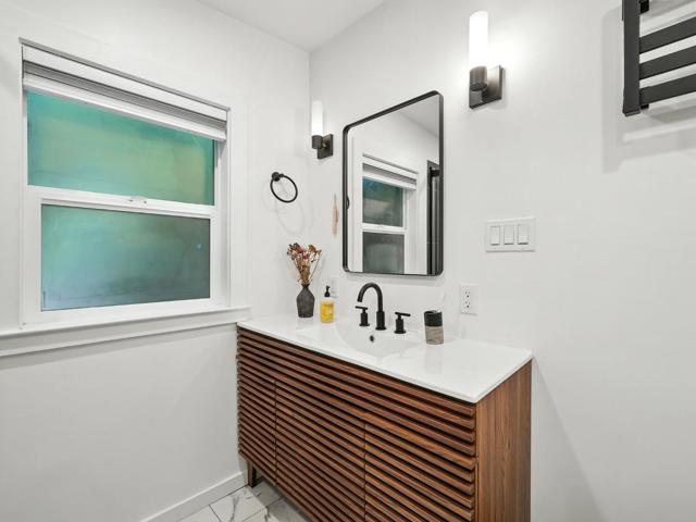 9540 E Zayante Road, Felton CA: https://media.crmls.org/mediaz/34e120da-197b-4c26-a047-d1ee73dd25b6.jpg