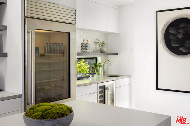 1821 Penmar Avenue, Venice CA: https://media.crmls.org/mediaz/34e2498e-1b57-4cf8-9c3d-3dee1ce3d942.jpg