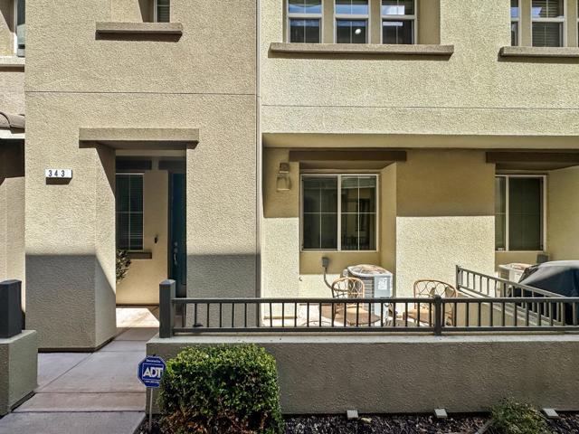 343 Williams Way, Hayward CA: https://media.crmls.org/mediaz/34e31eda-ea53-4388-be09-8325d01274a2.jpg