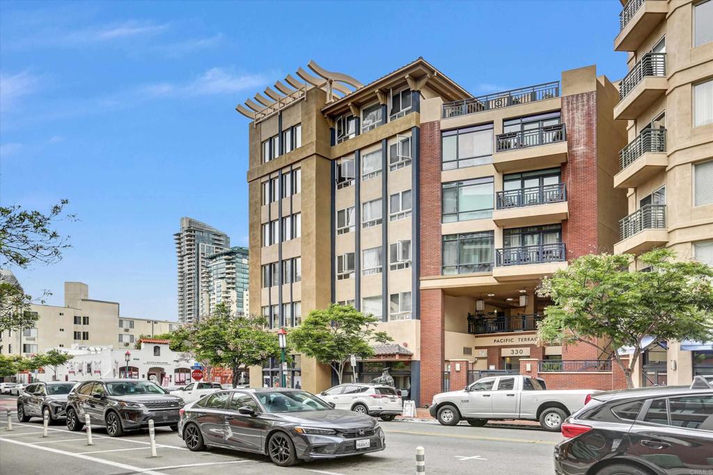 330 J Street - photo 3