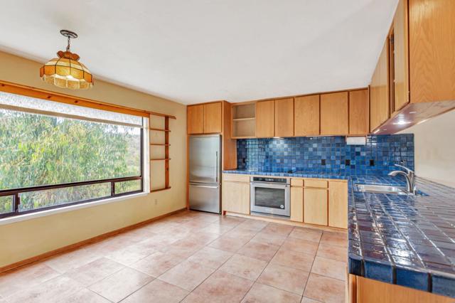 105 Laureles Grade, Salinas CA: https://media.crmls.org/mediaz/34e3cafe-6b31-476e-817e-be03d2387d51.jpg