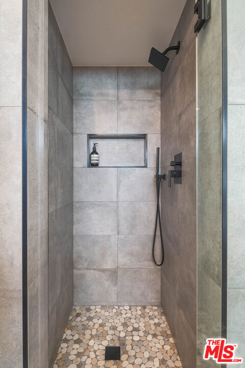 MLS #25576357 image #16