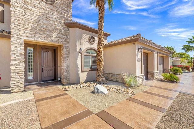 78702 Sophia Circle, Bermuda Dunes CA: https://media.crmls.org/mediaz/34e3f46a-5b96-420c-b305-e9e12ef59890.jpg