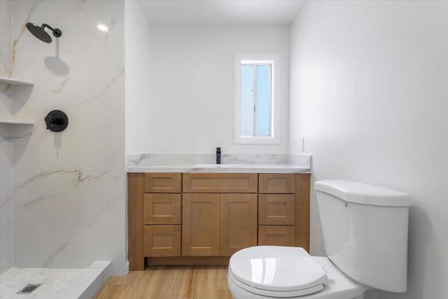 555 McLaughlin Avenue, San Jose CA: https://media.crmls.org/mediaz/34e4bf31-e593-400f-b90c-6ed4bab3e49f.jpg