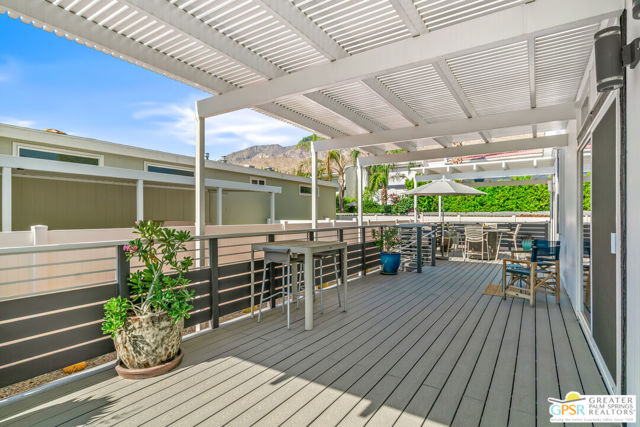 112 Pali Drive, Palm Springs CA: https://media.crmls.org/mediaz/34e561f9-1221-4599-b7fa-3aabb62a8b51.jpg