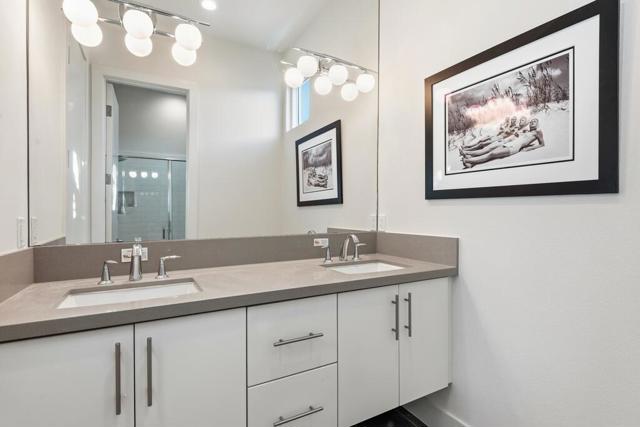 1200 Celadon Street, Palm Springs, CA 92262