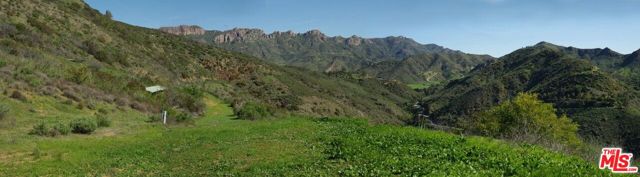 123 Cotharin Road, Malibu CA: https://media.crmls.org/mediaz/34e6a704-2103-4376-94ef-607055a4ec27.jpg