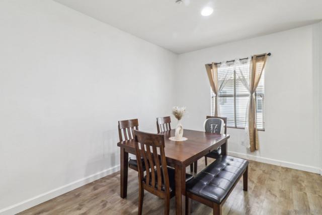 2155 Playa Dr., Chula Vista CA: https://media.crmls.org/mediaz/34e70df9-f99a-4683-b631-0eb1c5490330.jpg