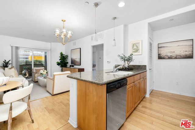 2750 Artesia Boulevard, Redondo Beach, California 90278, 2 Bedroom Bedrooms, 0 ,1 BathroomBathrooms,Residential,For Sale,Artesia,0,26992733