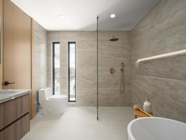 Detail Gallery Image 41 of 58 For 3231 Hawk St, San Diego,  CA 92103 - 4 Beds | 3/1 Baths