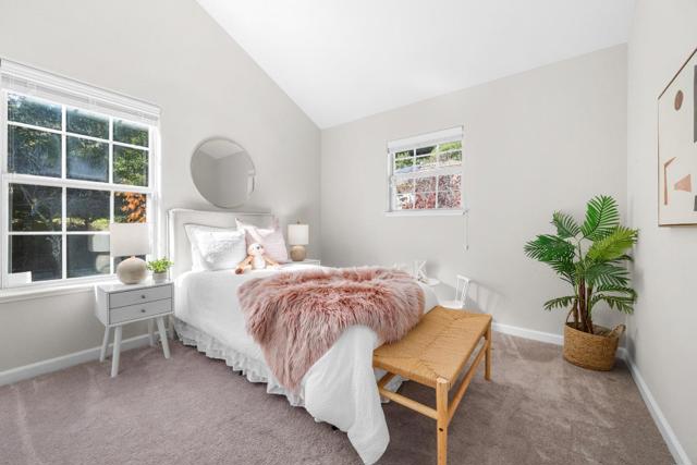 5 Tuscany Court, Scotts Valley CA: https://media.crmls.org/mediaz/34e7c868-2d89-43a3-a19f-29341ea8deb5.jpg