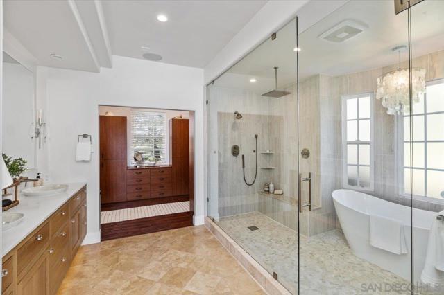 Image 33 of 75 For 2814 Paseo Del Sol