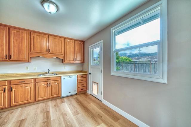 820 Linda Mar Boulevard, Pacifica CA: https://media.crmls.org/mediaz/34e8bd2b-7846-4276-b2dd-c8cf07322de7.jpg