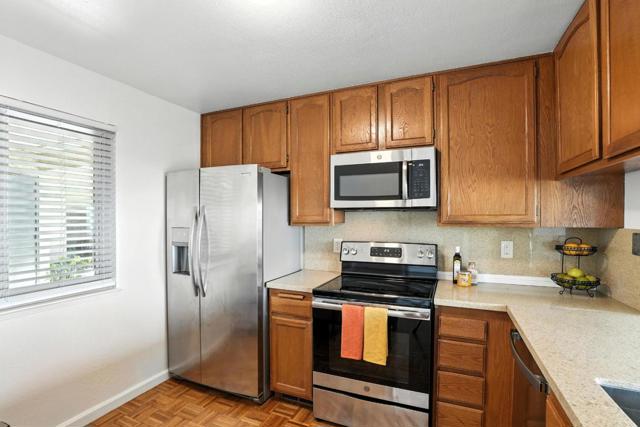 451 Roberts Road, Pacifica CA: https://media.crmls.org/mediaz/34e908dd-13c8-4f06-92fd-536007807fdf.jpg