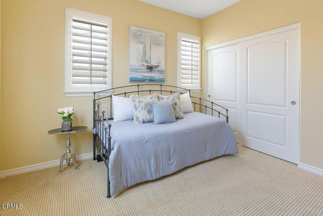 1464 Twin Tides Place, Oxnard CA: https://media.crmls.org/mediaz/34e979e3-2cc7-4bec-a10c-00f979c60394.jpg