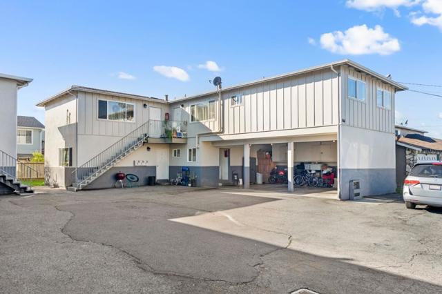 466 Willow Avenue, Half Moon Bay CA: https://media.crmls.org/mediaz/34e9b202-67c8-4c39-b194-33bc68c51791.jpg