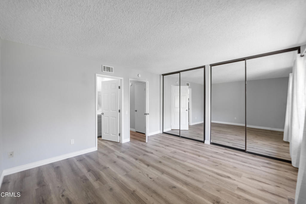 17205 Village 17 MLS-12