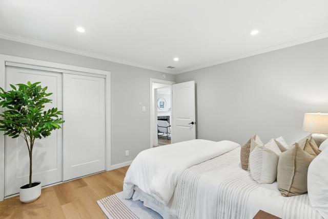 756 7th Avenue, Redwood City CA: https://media.crmls.org/mediaz/34e9e5ca-1284-4c87-be75-1051bbda3f15.jpg
