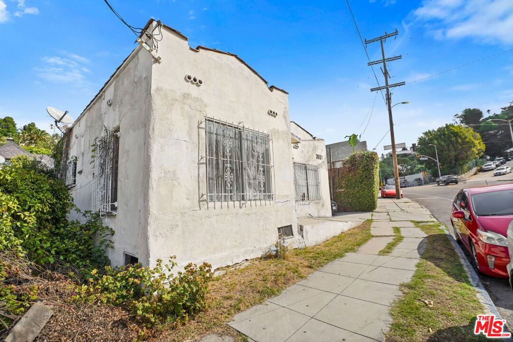 MLS #25600123 image #3