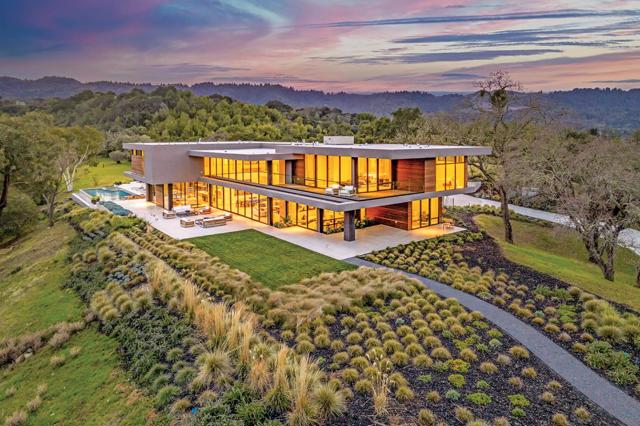 Image 1 of 39 For 40 Firethorn Way