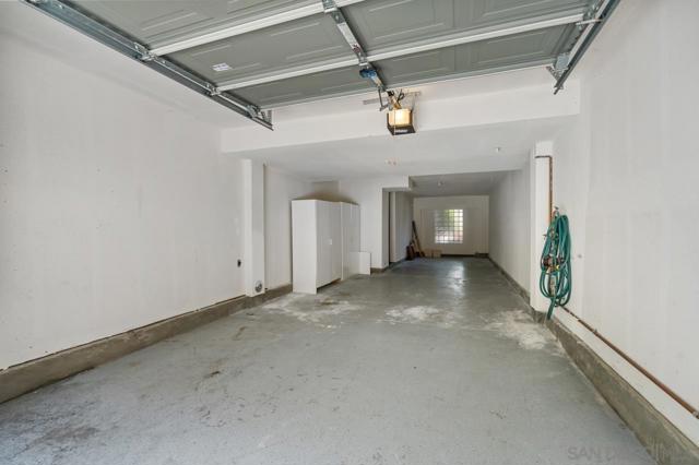4880 Paramount Dr, San Diego CA: https://media.crmls.org/mediaz/34eae904-4f2c-49be-a89d-e70a63c388bc.jpg