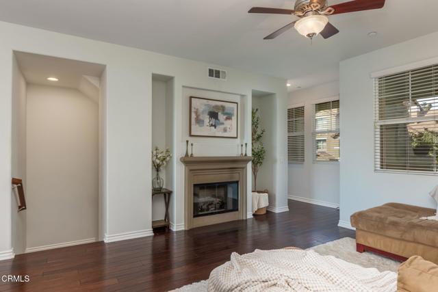 Detail Gallery Image 10 of 34 For 4545 via Del Sol, Camarillo,  CA 93012 - 3 Beds | 3/1 Baths