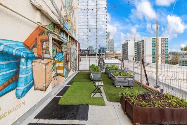 Image 5 of 27 For 950 9th Ave  