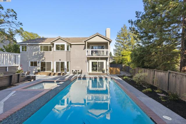 25 Mackenzie, Danville CA: https://media.crmls.org/mediaz/34eebf01-16d2-4e60-b478-fa0502c0183a.jpg