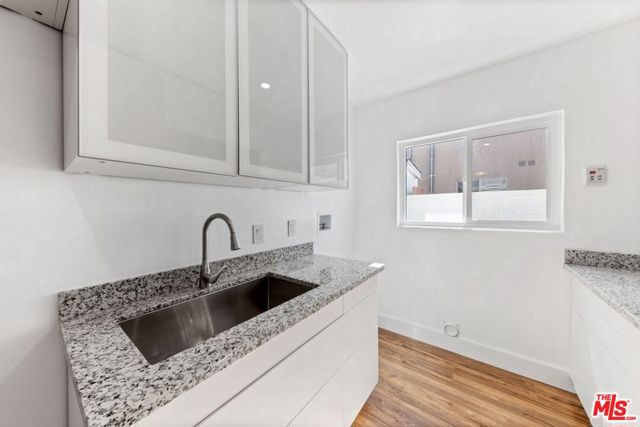 24242 Pine Street, Newhall CA: https://media.crmls.org/mediaz/34eed886-d71c-46a2-970b-49dc6ff1e8e2.jpg