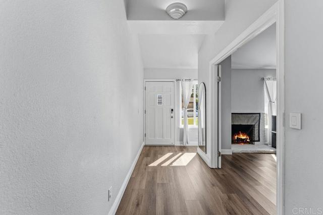 Detail Gallery Image 13 of 48 For 927 Cottonwood Ct, Corona,  CA 92879 - 5 Beds | 2 Baths